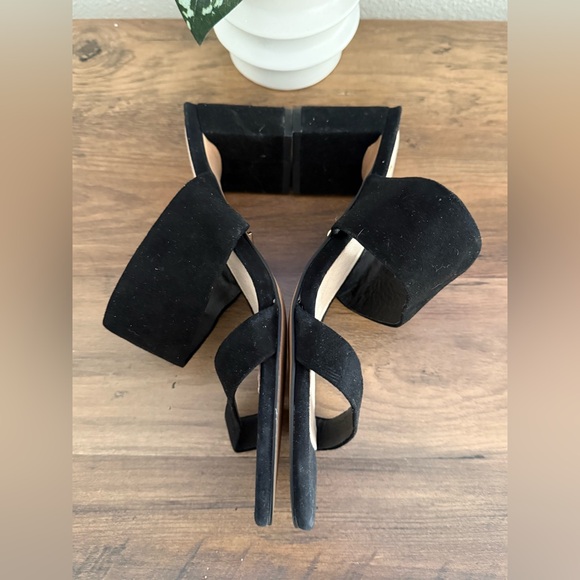 42 gold liya slide sandals with block heel in suede black size 8.5/39. - Picture 6 of 8